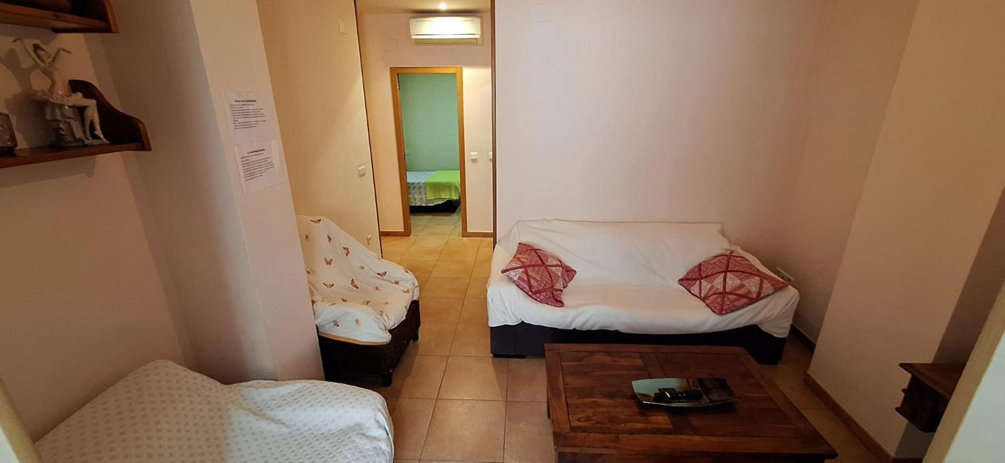 Apartamentos Casa May 2 - Centro Benidorm- Solo Mayores De 30 Anos Y Familias المظهر الخارجي الصورة